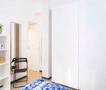 Viale Carlo Espinasse, Milan, Lombardy 20156 - Photo 4