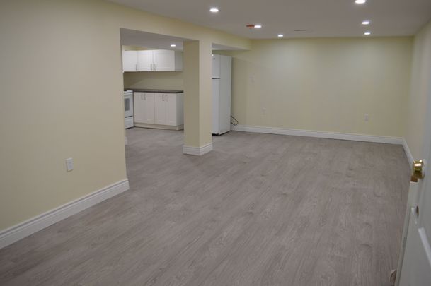 For Lease - 9884 Bayview Avenue Unit# Lower, Richmond Hill, Ontario - Photo 1