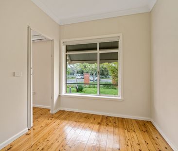 2/746 Macauley Street, Albury NSW 2640 - Apartment For Rent | Domain - Photo 3