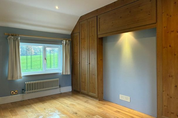 Bradley Lane - Photo 1