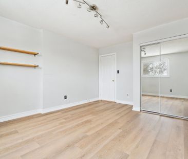 For Lease - 78 James Street, Barrie, Ontario - Photo 3