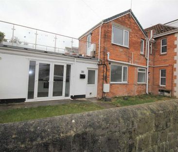 2 bedroom house to rent - Photo 2