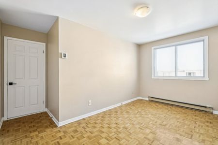 12063 Av. Longtin, H4K 2M6, H4K 2M6, Montréal - Photo 4
