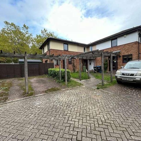 Hadley Place, Bradwell Common, MK13 - Photo 2