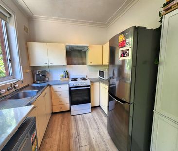 COMFORT , CONVERIENT APAPRTMENT - Photo 5