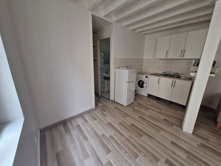 Location Appartement 2 pièces 32m² - Photo 4
