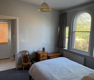 1 bedroom Flat To Let - Photo 1