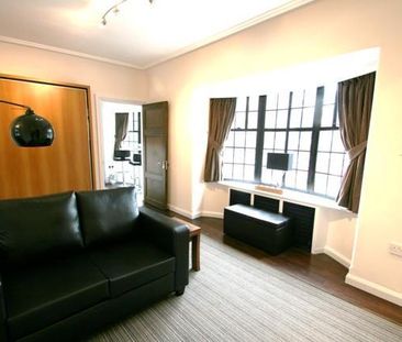 Studio to rent - Photo 4