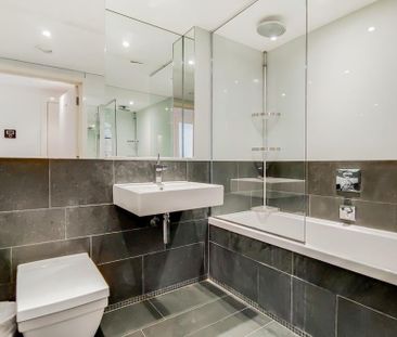 1 bedroom property to let - Photo 3