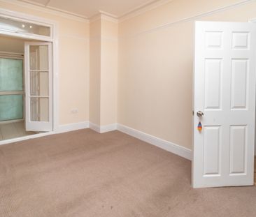 Room in a Shared House, Melrose Avenue, CR4 - Photo 2