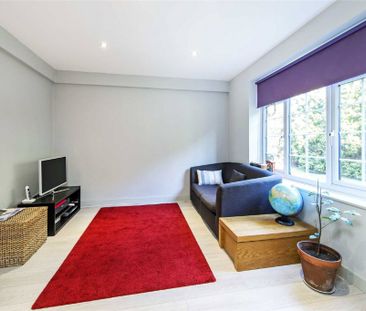 Ashdown Way, London, SW17 - Photo 3