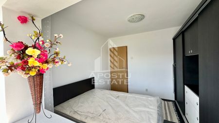 Apartament cu 3 camere, decomandat, zona Lipovei - Fotografie 5