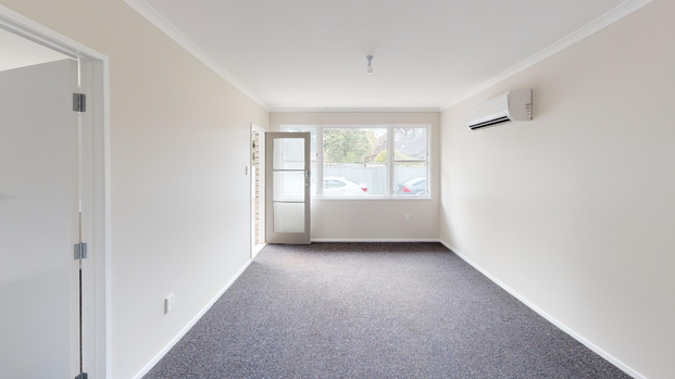West End - 1 Bedroom - Photo 1