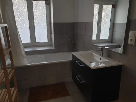 Appartement à louer 4 pièces 100.65m² - Photo 5