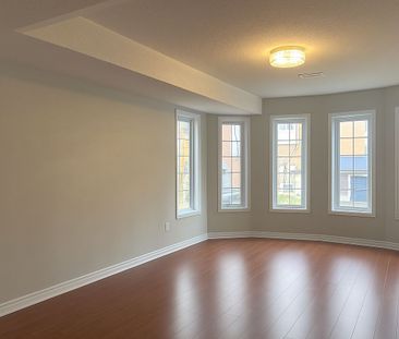 For Lease - 15 Orchid Road, Markham, Ontario - Photo 3