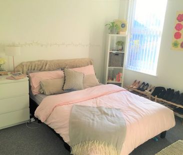 168 Edmund Road, Highfield - Photo 3