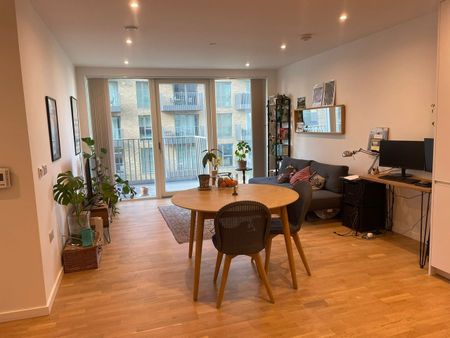 1 Bed Flat, Kingwood Apartments, SE8 - Photo 2