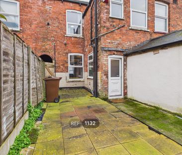 2 bedroom terraced house to rent - Photo 6