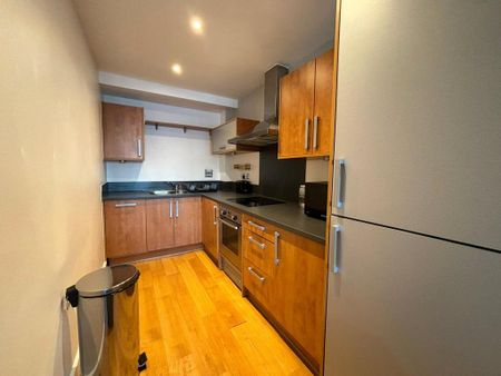 2 bedroom apartment to rent - Photo 3