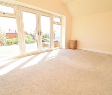 Old Road, Middlestown, Wakefield - Photo 2