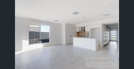 Modern Family Living with Stylish Finishes & Space to Enjoy - Photo 2