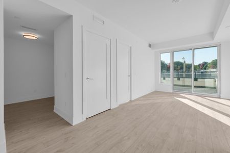 For Lease - 259 The Kingsway N/A Unit# 216, Toronto, Ontario - Photo 4