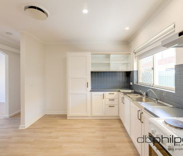 Easy Living in Seaton – Comfort & Convenience! - Photo 5