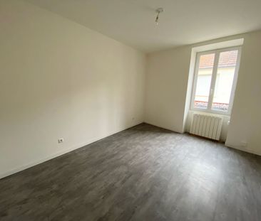 Location appartement 3 pièces, 60.00m², Ballancourt-sur-Essonne - Photo 1