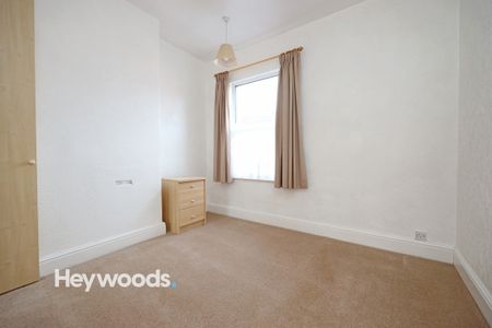 2 bed terraced house to rent in Stubbs Gate, Newcastle, Newcastle-under-Lyme, Staffordshire - Photo 5