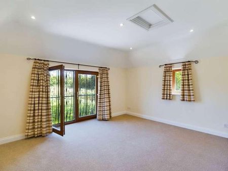 School Lane, Dinton, HP17 - Photo 4