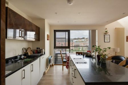 2 bedroom apartment to rent - Photo 5