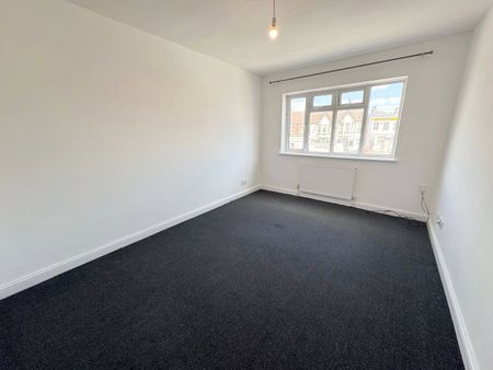 Watford Way, NW7, London - Photo 5