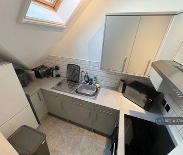 1 bedroom flat to rent - Photo 6