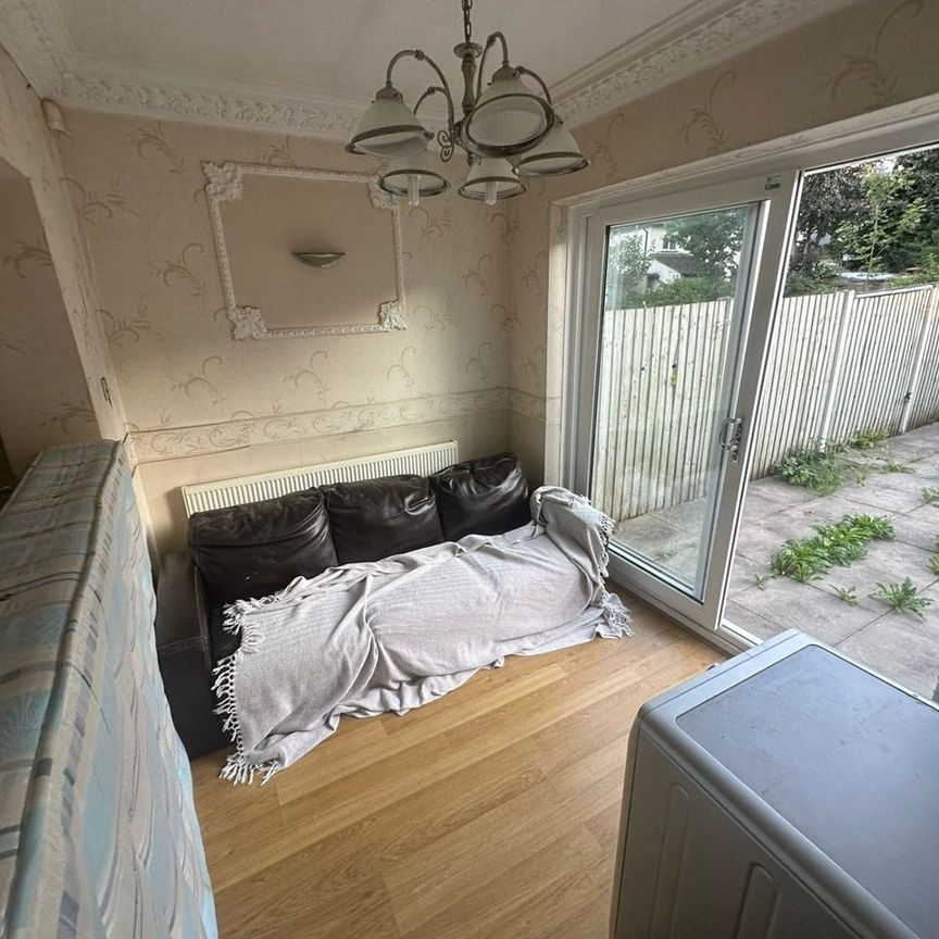3 Bed End Terrace, Hillside Road, B23 - Photo 1