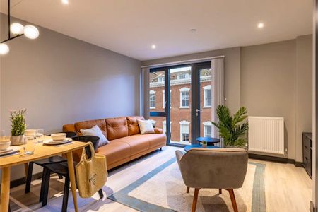 Townhouse Classic Ensuite - Photo 3