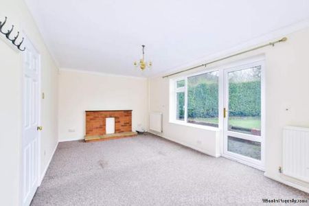 3 bedroom property to rent in Hertfordshire - Photo 2