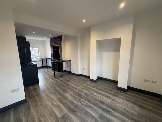 Apartment 5, Oswald Road - Photo 1