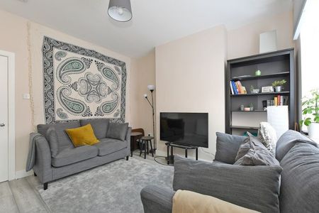 3 bedroom house share to rent - Photo 2