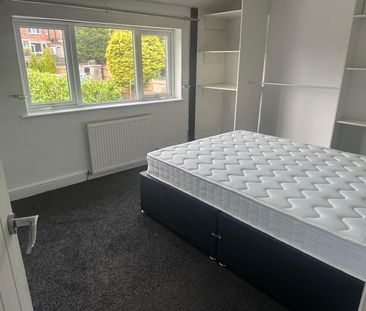 3 bedroom house on Beacon Road, Birmingham ,B43 7BN area - Photo 2