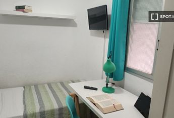 almeria, Andalusia 04007