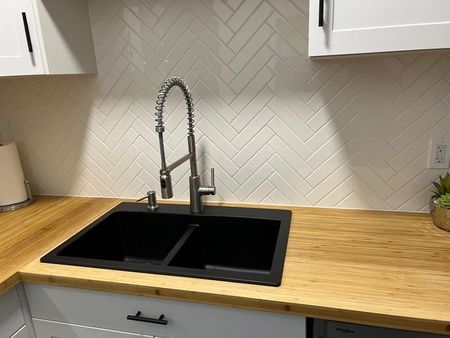 For Lease - 208 Carlton Street Unit# Main, Toronto, Ontario - Photo 5