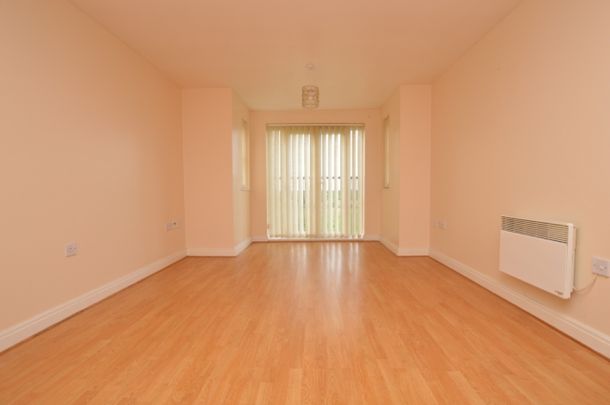 2 Bedroom Apartment - Photo 1