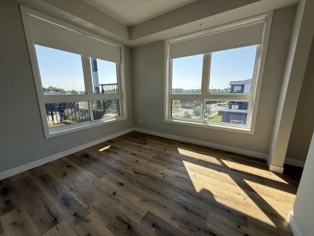 Sterling Square — 409B - Photo 5