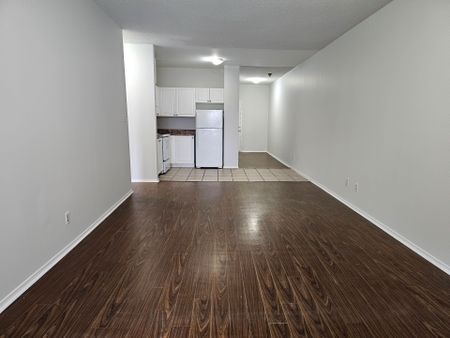 For Lease - 1801 Eglinton Avenue Unit# 307, Toronto, Ontario - Photo 2