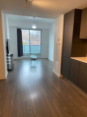 For Lease - 377 Madison Avenue Unit# 514, Toronto, Ontario - Photo 1