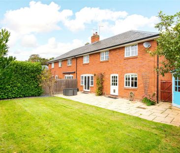 3 bedroom semi-detached house to rent - Photo 6