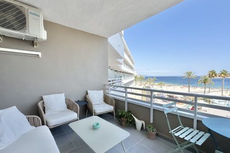 Magaluf, Southwest - Photo 2