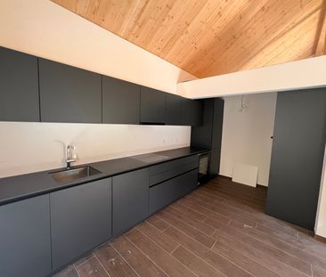 Casa unifamiliare con terreno e posti auto coperti - Photo 4