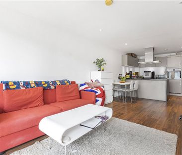 Upper North Street, London, E14 6GU - Photo 2