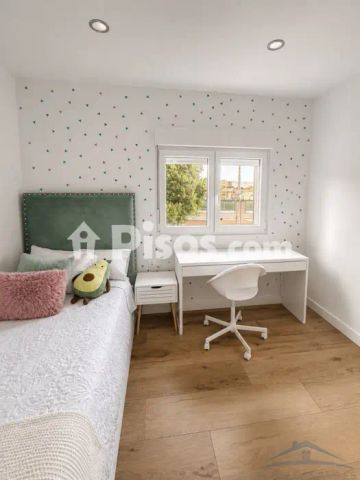 Piso en alquiler en Zapillo - Photo 4